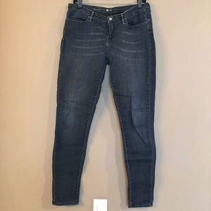 Levi’s Legging Jeans Size 29